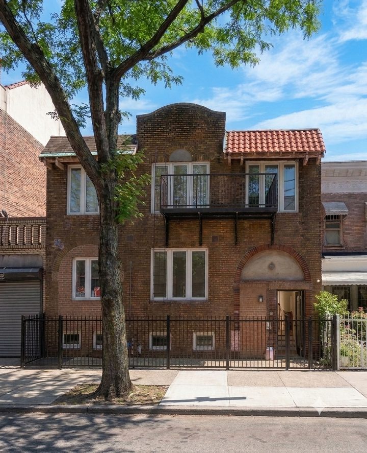 Davidson Apartments, Bronx, Brooklyn Management Group